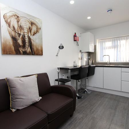 Bluegreen Suites Edgware Exteriör bild