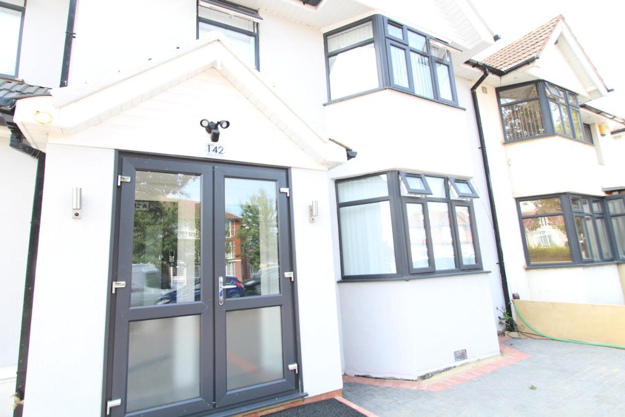 Bluegreen Suites Edgware Exteriör bild